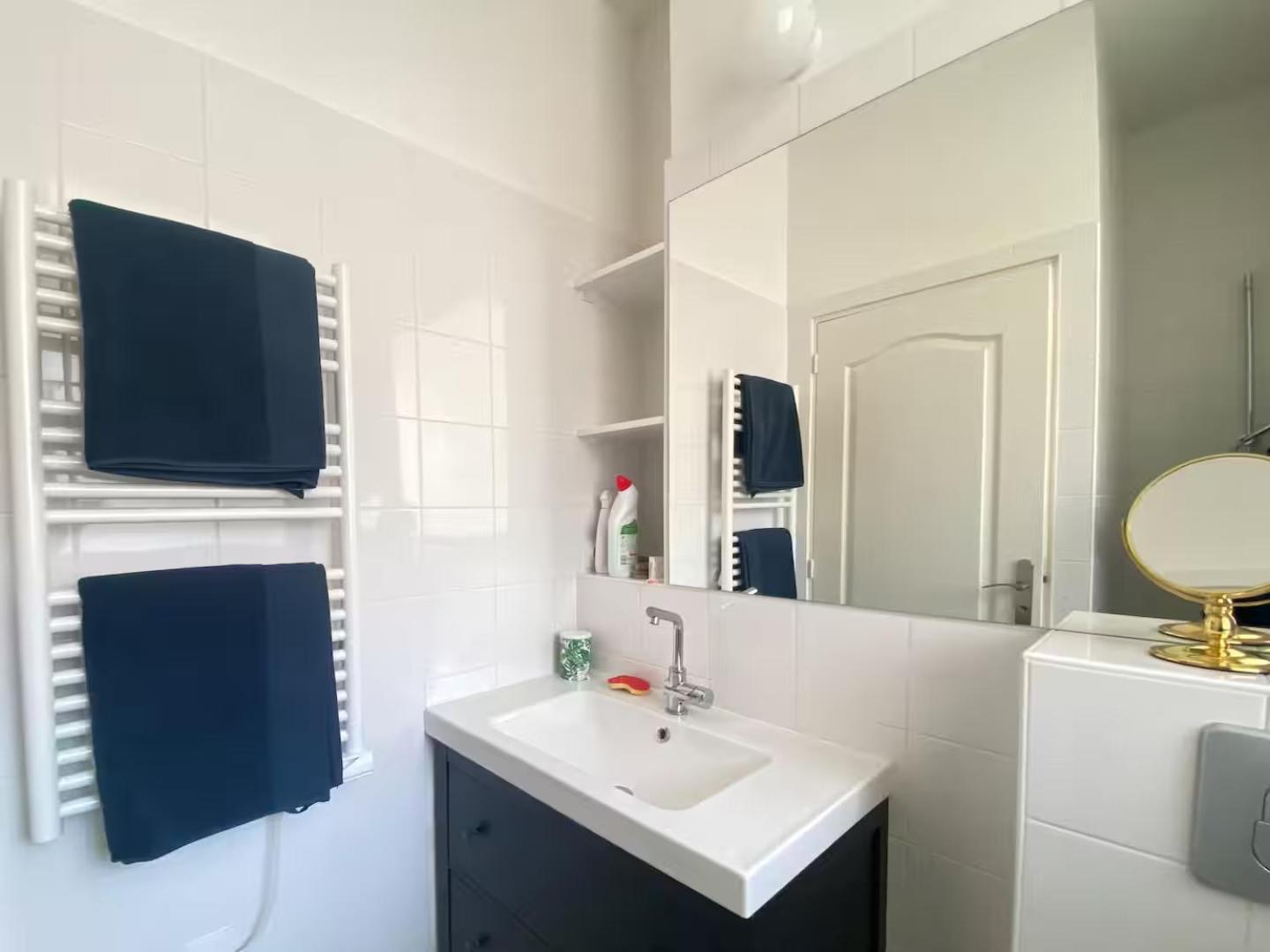 A 5 Minutes De La Place De La Nation, Studio, Paris, Rive Gauche *